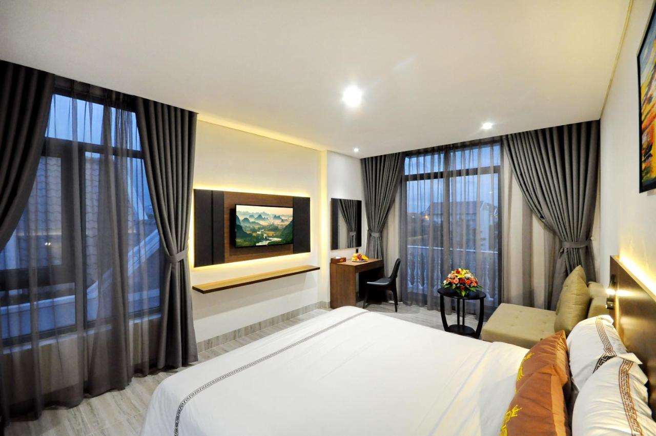 Crown Nguyen Hoang Hotel Nha Trang Bagian luar foto