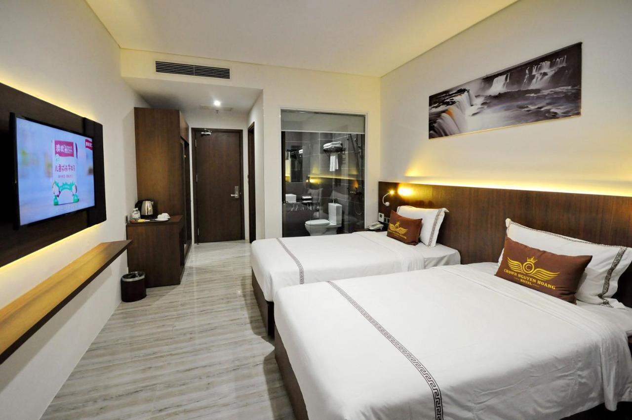 Crown Nguyen Hoang Hotel Nha Trang Bagian luar foto