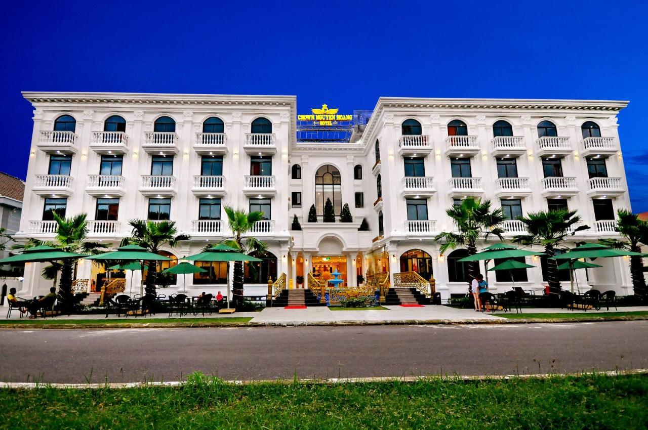 Crown Nguyen Hoang Hotel Nha Trang Bagian luar foto