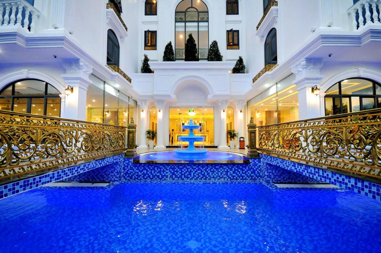 Crown Nguyen Hoang Hotel Nha Trang Bagian luar foto