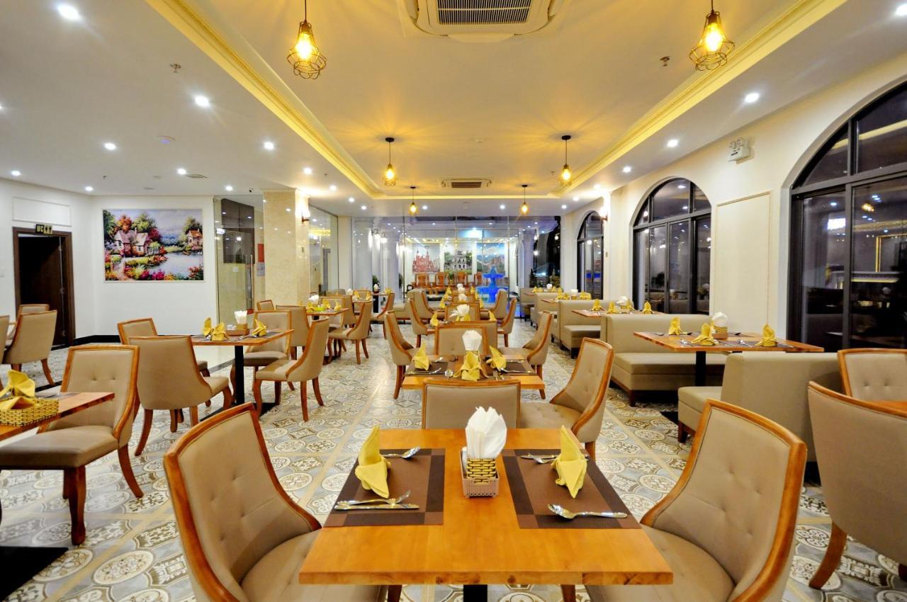 Crown Nguyen Hoang Hotel Nha Trang Bagian luar foto