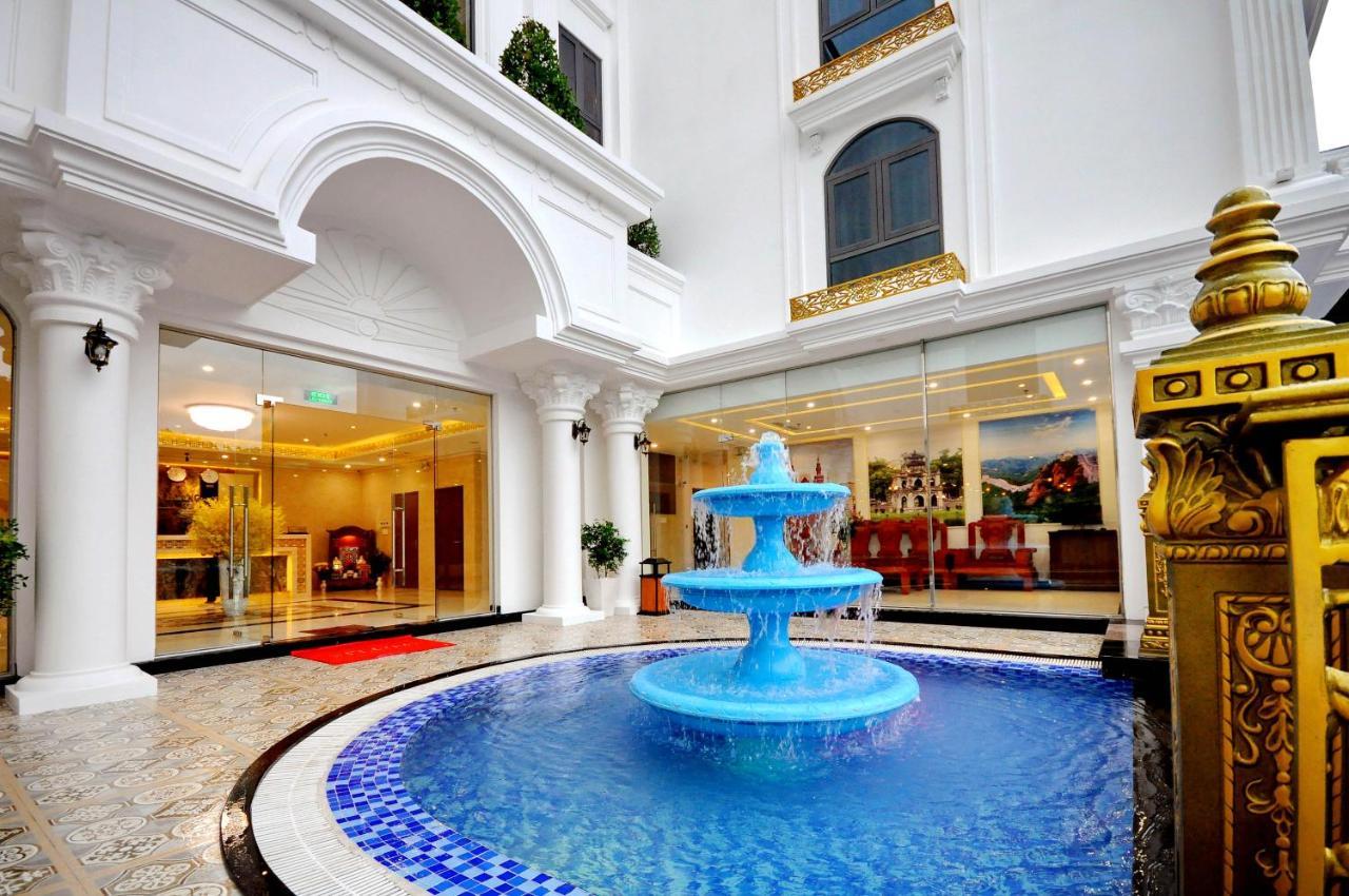 Crown Nguyen Hoang Hotel Nha Trang Bagian luar foto